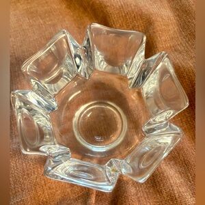 Heavy Crystal Glass Flower Petal -Shaped Pedestal Bowl